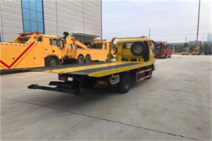 诸城非事故拖车