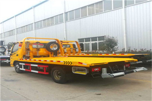 诸城附近拖车救援搭电